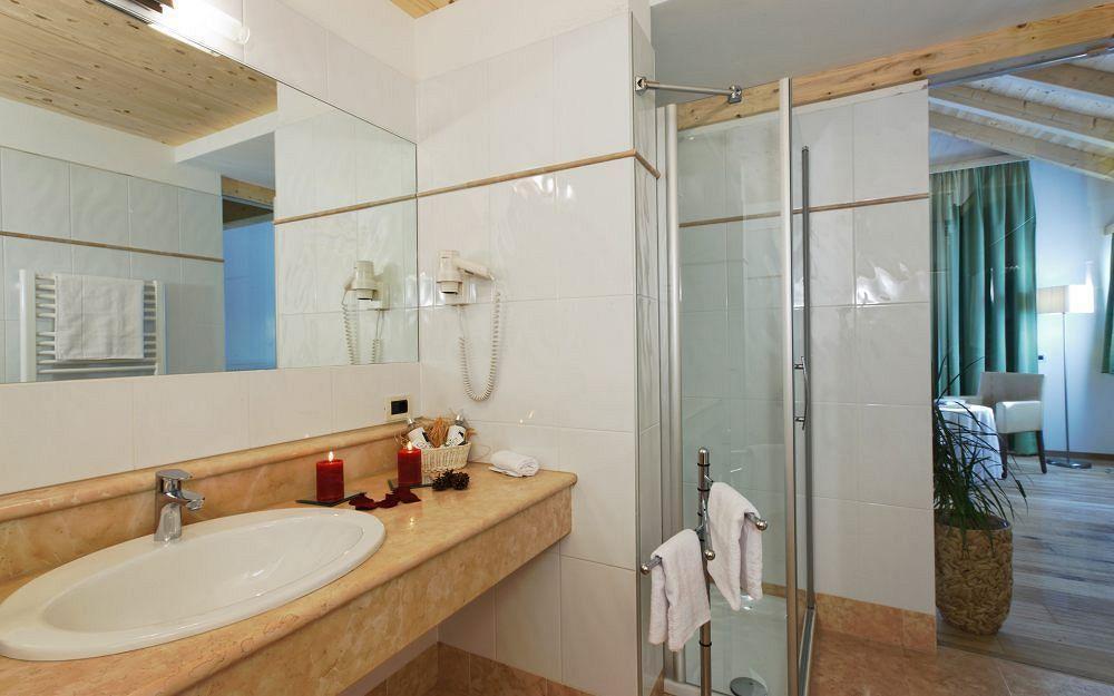 Hotel Monte Paraccia San Vigilio Di Marebbe Eksteriør bilde
